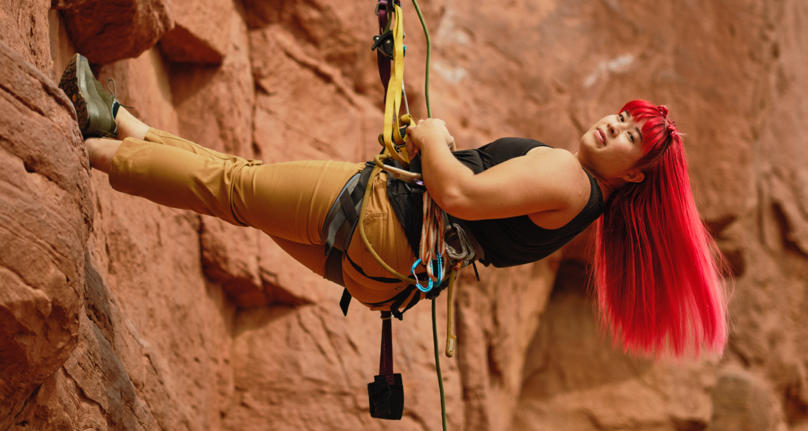 Climber Girl  Rock climbing women, Climbing outfits, Climbing girl