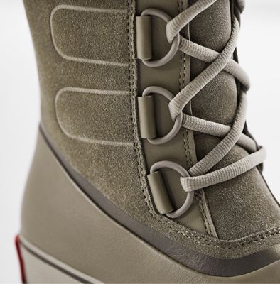 Detail shot of Joan NEXT boot laces