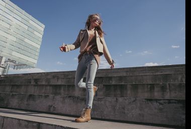 Sorel emelie lace up boot online