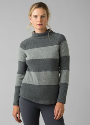 yoga wraps and sweaters